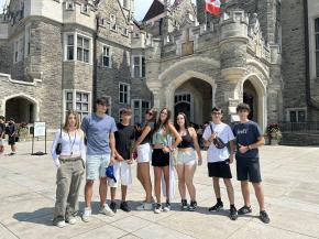 _Los Jays y los Raptors en Casa Loma